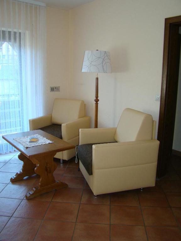 באד פטרסטאל-גריסבאך Hotel Hirsch חדר תמונה