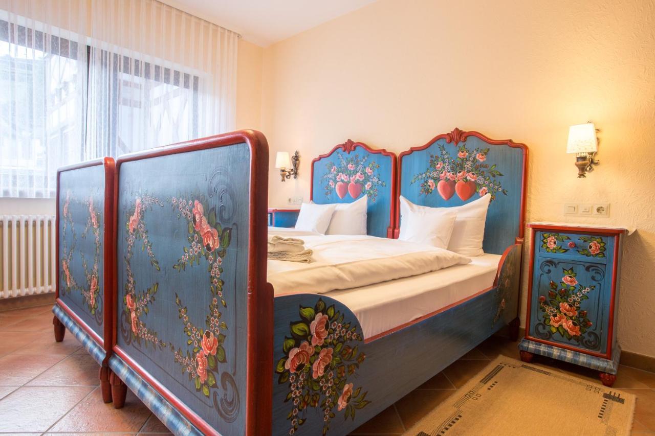 באד פטרסטאל-גריסבאך Hotel Hirsch מראה חיצוני תמונה